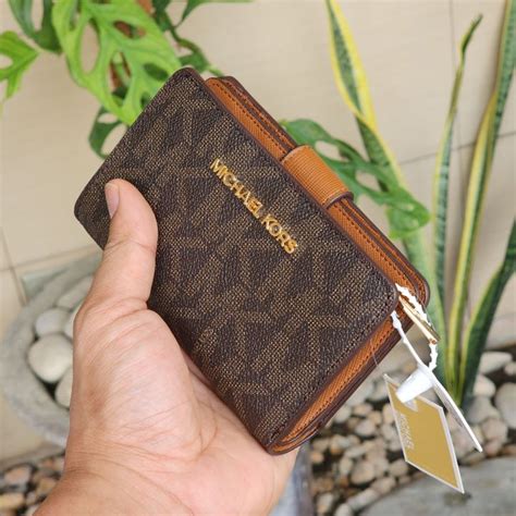 how to tell if mk wallet is real|michael kors wallet authenticity.